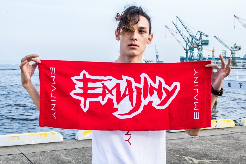 EMAJINY Sports towel アマゾンにて販売開始！